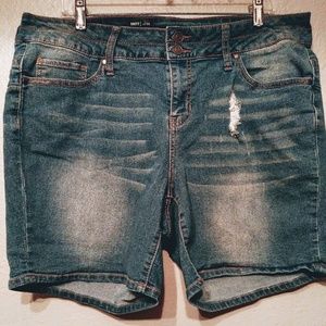 Woman's Rampage short's
